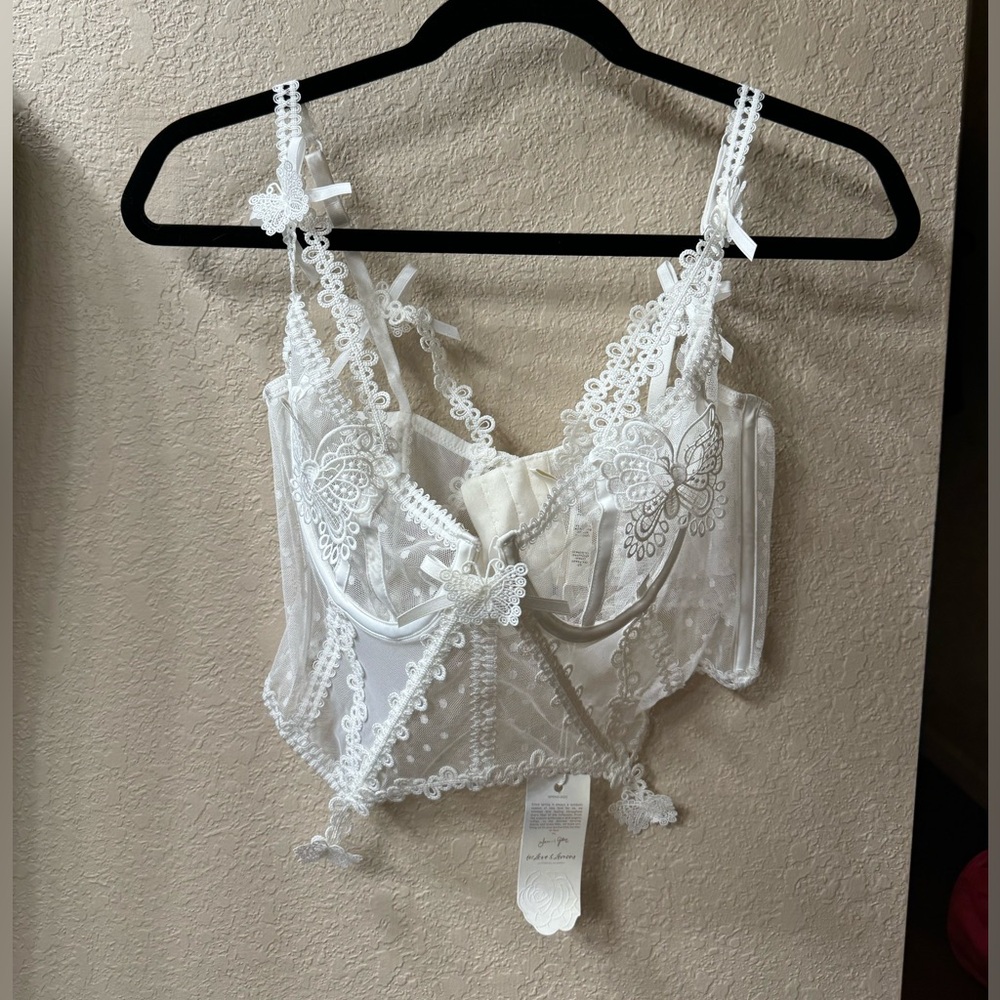 Beaming Butterfly Applique Bustier - XL / White & for love and lemons